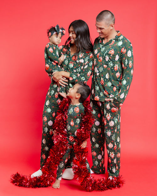 Baby Kids Bamboo Pajamas — Hung Up On Christmas Biggie Bow — Image 6