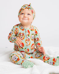 Baby Kids Bamboo Pajamas — Paw-liday Portraits Footie — Image 1